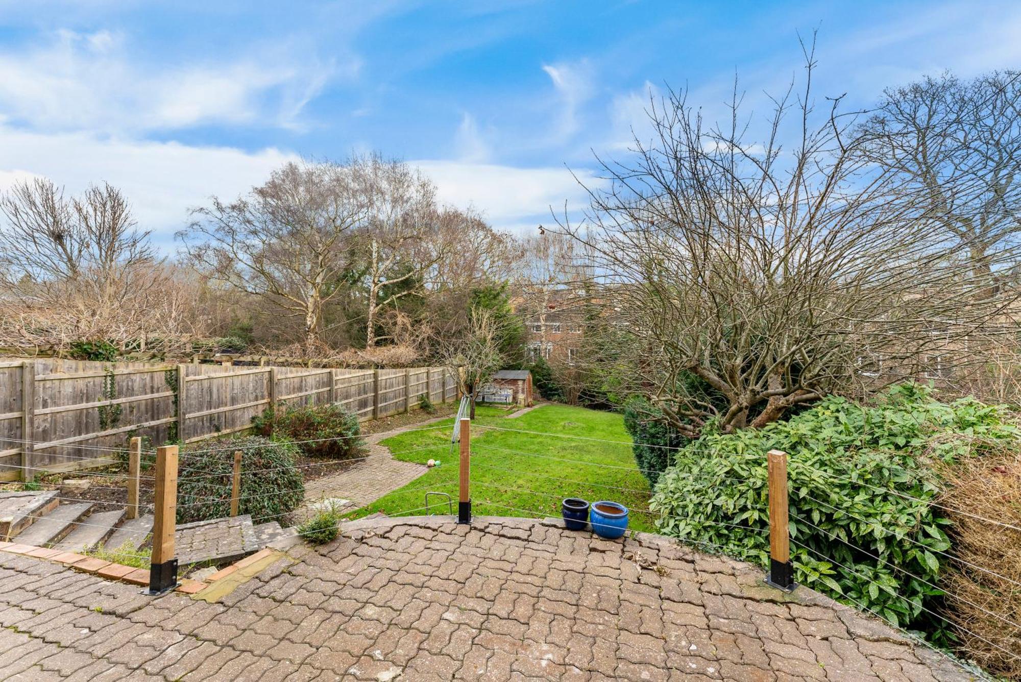 Elegant Retreat In Cheltenham - Garden & Parking Included Exterior photo